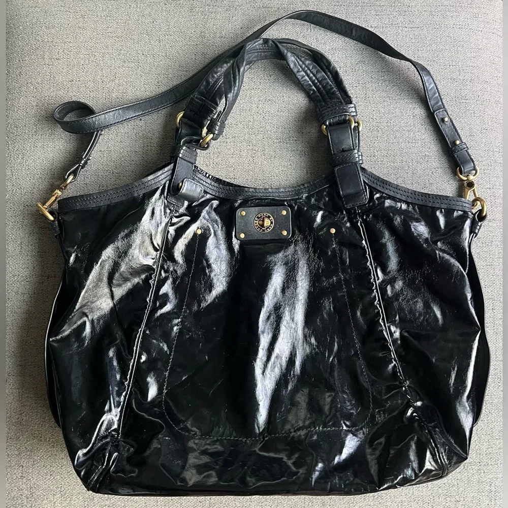Marc By Marc Jacobs Black Patent Leather Hobo Bag